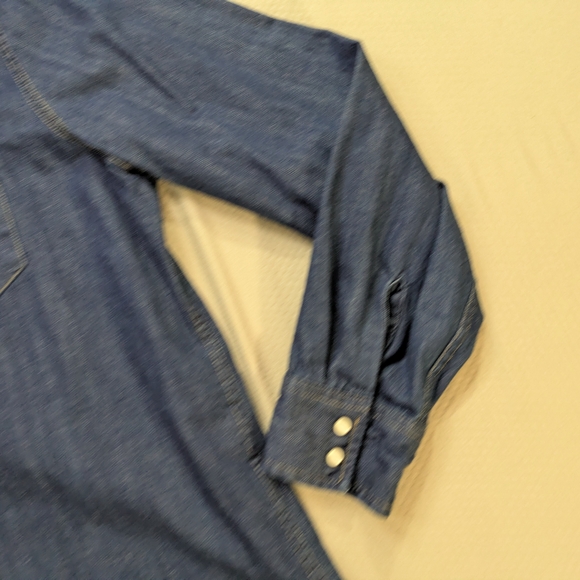 Sold - Picture 4 of 8